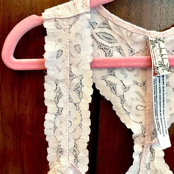 FREE PEOPLE Intimately 🌸 Galloon Racerback Floral Lace Bralette, Ballet | S - Picture 12 of 15